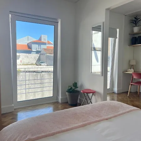 Casa Amiluz Feriehus Ponta Delgada